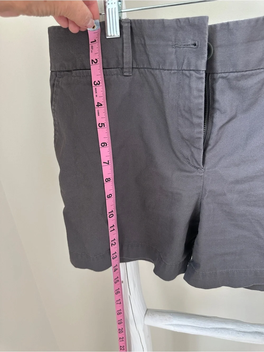 LOFT The Riviera 4” Charcoal Gray Cotton Shorts Size 12